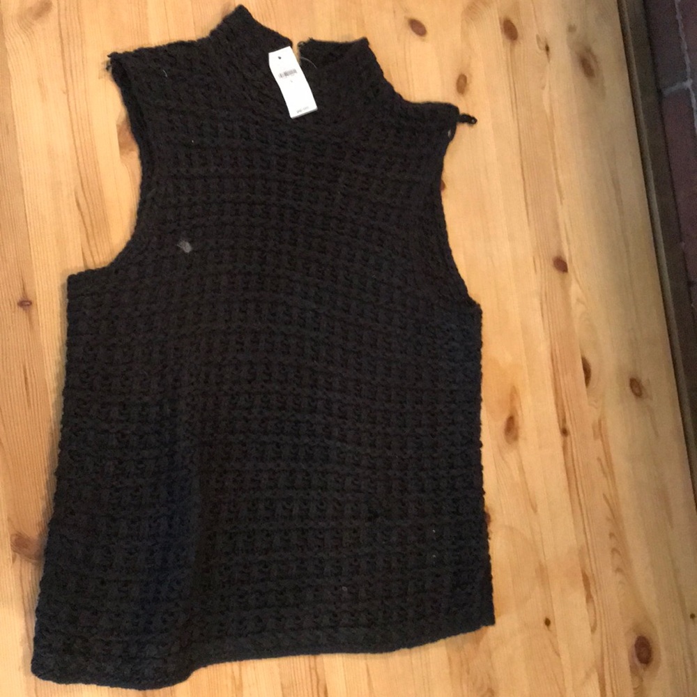 S Women’s Black Sweater Vest Tanktop